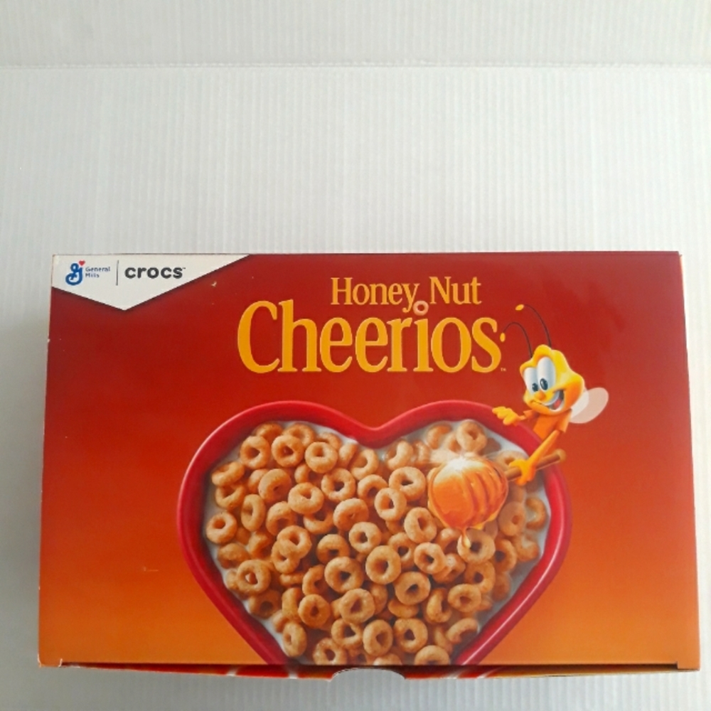 (New) Crocs Cheerios Shoebox